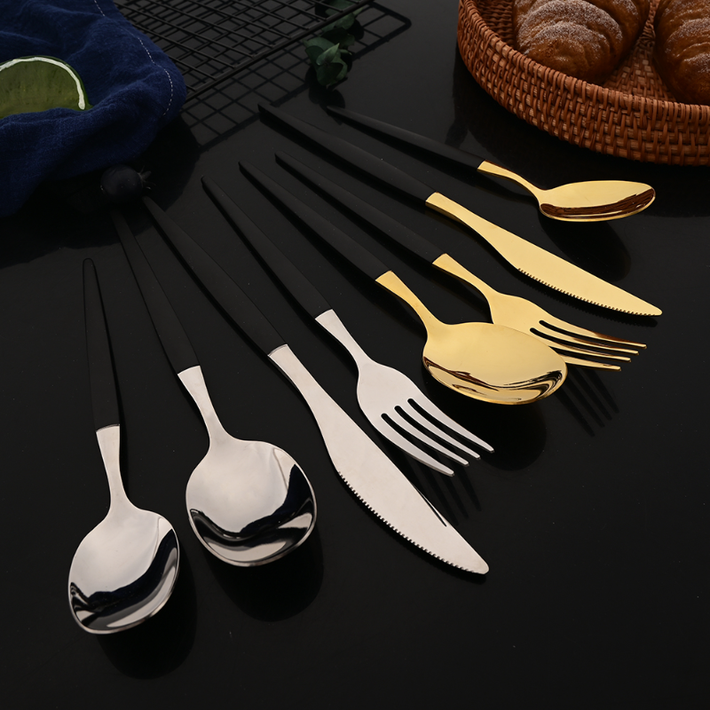 8Pcs Korean White Golden Dinne - Commercial Kitchen Set บทวิจารณ์และราคา